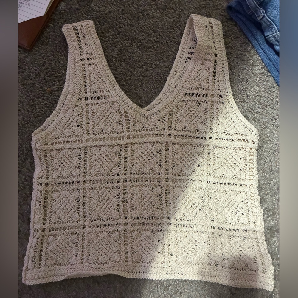 Crochet Sleeveless Top